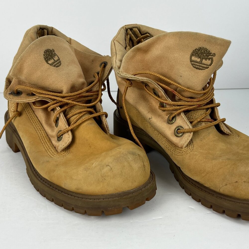 Timberland Boots Size 5 Beige Suede Block Heel 1.25in Roud Toe Lace Up